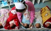 Trung Quốc cho phép đẻ 3 con, dân than thở: 