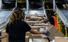 Amazon treo thưởng nửa triệu đô, xế hộp cho nhân viên tiêm vắc xin Covid-19