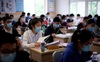 Một thành phố trọng điểm của Trung Quốc cấm học sinh tiểu học thi tiếng Anh: Người dân 