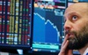 Dow Jones rơi mạnh, hơn 500 điểm bị thổi bay do ảnh hưởng từ