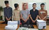 Triệt phá đường dây mua bán trái phép tài khoản ngân hàng của học sinh
