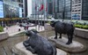 Tiếp tục đà bán tháo, Hang Seng Index phá đáy 11 năm