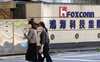 Cán bộ thôn giúp Foxconn thuê nhân công nhằm đảm bảo vị thế trong chuỗi cung ứng của Trung Quốc