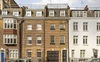 'Khám phá' ngôi nhà hẹp nhất London được rao bán với giá 4 triệu bảng Anh