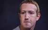 Mất gần 30 tỷ USD một ngày, Mark Zuckerberg lần đầu tiên trượt khỏi top 10 người giàu nhất thế giới sau 7 năm