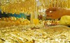 Giá vàng đồng loạt 'quay xe' rớt khỏi đỉnh