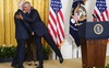 Lần đầu trở lại Nhà Trắng sau hơn 5 năm, ông Obama cảm ơn