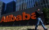 Thời thế thay đổi, Alibaba, Tencent bị đối thủ đến sau qua mặt