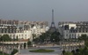 “Paris phiên bản lỗi” bỏ hoang của Trung Quốc: Từ tham vọng về thành phố hoa lệ giữa lòng châu Á tới cảnh ngán ngẩm hiện tại