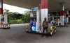 Cái khó ló cái khôn: Sri Lanka tranh thủ các công ty nước ngoài để giảm bớt
