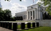 Nguy cơ “lạm phát đình trệ”, các ngân hàng Trung ương hành động quyết liệt