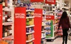 Các siêu thị ở Anh vật lộn với khủng hoảng tăng chi phí, giá cả