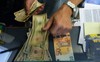 USD sẽ tiếp tục 'tăng giá không ngừng nghỉ' và đồng euro có thể sớm giao dịch dưới 1 USD