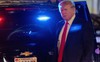 Ông Trump tố FBI đánh cắp hộ chiếu, hạ giọng với Bộ Tư pháp
