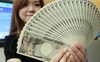 USD quay đầu giảm, yen tăng vọt do BoJ kiểm tra tỷ giá, vàng cũng tăng