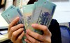 Người có tiền để trong ngân hàng chú ý: Không chỉ lãi suất có kỳ hạn mà lãi suất tiền gửi thanh toán cũng tăng mạnh