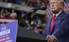 Cựu Tổng thống Trump đạt bước tiến trong vụ tài liệu mật