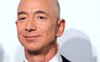 Rộ tin đồn Jeff Bezos sẽ trở lại làm CEO sau khi Amazon sa thải 18.000 nhân viên