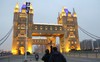 Những công trình 'nhái' kỳ quái ở Trung Quốc: Tháp Eiffel, Cầu tháp London hay Tượng nhân sư khổng lồ... đều có