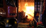 Sơn Fujisu tặng bình cứu hỏa cho hệ thống phân phối, đảm bảo an toàn PCCC