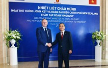 Thủ tướng New Zealand thăm Tập đoàn Vingroup