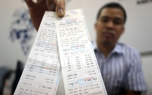 Dân oán thán vì hoá đơn tiền điện tăng vọt