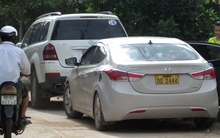 Làng tỷ phú ở Đà Nẵng: Sắm xe sang, lấy vợ nước ngoài