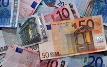 Các ngân hàng lớn của Eurozone phải tăng trích lập dự phòng
