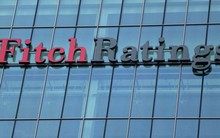 Fitch đánh giá Ukraine đã thoát khỏi cảnh “vỡ nợ một phần”
