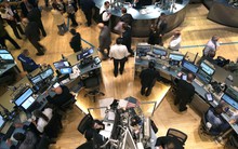 Chứng khoán Mỹ giảm cùng giá dầu