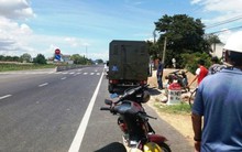 Bắt chủ nhiệm HTX vụ “ăn chặn tiền hỗ trợ” nông dân