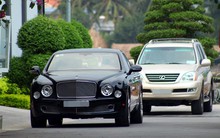 Hết tháng “cô hồn”, người Việt lại ồ ạt sắm ô tô