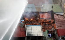 Hà Nội: Hiện trường vụ cháy tại khu tập thể cũ Trần Quốc Toản