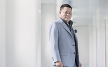 Tỷ phú gốc Việt lọt Top 400 người giàu nhất nước Mỹ