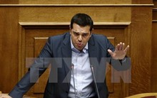 Thủ tướng Hy Lạp Alexis Tsipras bất ngờ đệ đơn từ chức