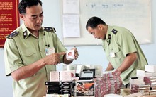 98% rượu ngoại, 90% mỹ phẩm qua cửa khẩu Lao Bảo là hàng giả