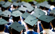 Cử nhân, thạc sĩ thất nghiệp: Lỗi tại ai?