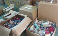 Phát hiện hơn 180 tấn nguyên liệu hết hạn tại hai công ty lớn