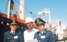 Lắp camera giám sát công chức Hải quan