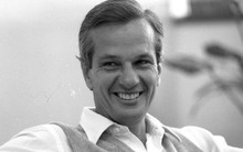 Tỷ phú giàu nhất Brazil đã xây dựng cơ đồ như thế nào?