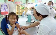 Tạm dừng tuyển viên chức chuyên trách y tế, tài chính trường mầm non, phổ thông