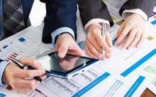 PMI Việt Nam lần đầu xuống dưới 50 điểm sau 25 tháng