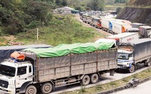 Dưa hấu, thanh long vào mùa, lại lo ùn tắc cửa khẩu