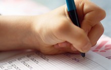 Thuận tay trái có thể ảnh hưởng tới kết quả học tập