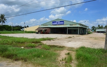 Hoang phế công trình tiền tỷ giữa quê nghèo