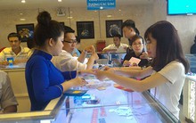 Người mua vàng bị "móc túi"