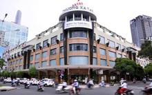 [Video]: Toàn cảnh ngày đầu phá dỡ 15.000m2 thương xá Tax