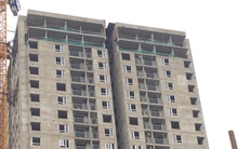 Mới nhất vụ “bút phê” cấp điện cho cao ốc bị đình chỉ