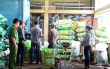 Bắt quả tang cơ sở làm phân bón giả tại Lâm Đồng