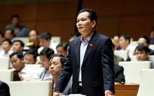 Đại biểu Bùi Sỹ Lợi: "Cần tính toán lại việc điều chỉnh tăng lương cho cán bộ!"